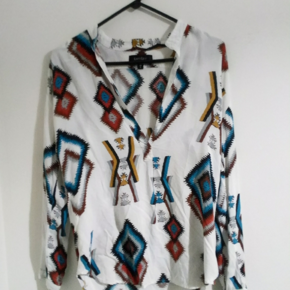 Women's shirt